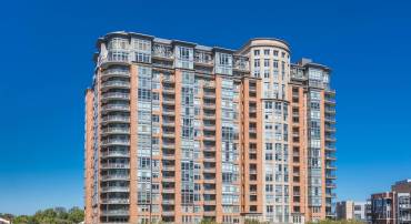 8220 CRESTWOOD HEIGHTS DR #418, MCLEAN, Virginia 22102, 1 Bedroom Bedrooms, ,1 BathroomBathrooms,Residential,For sale,8220 CRESTWOOD HEIGHTS DR #418,VAFX2257224 MLS # VAFX2257224