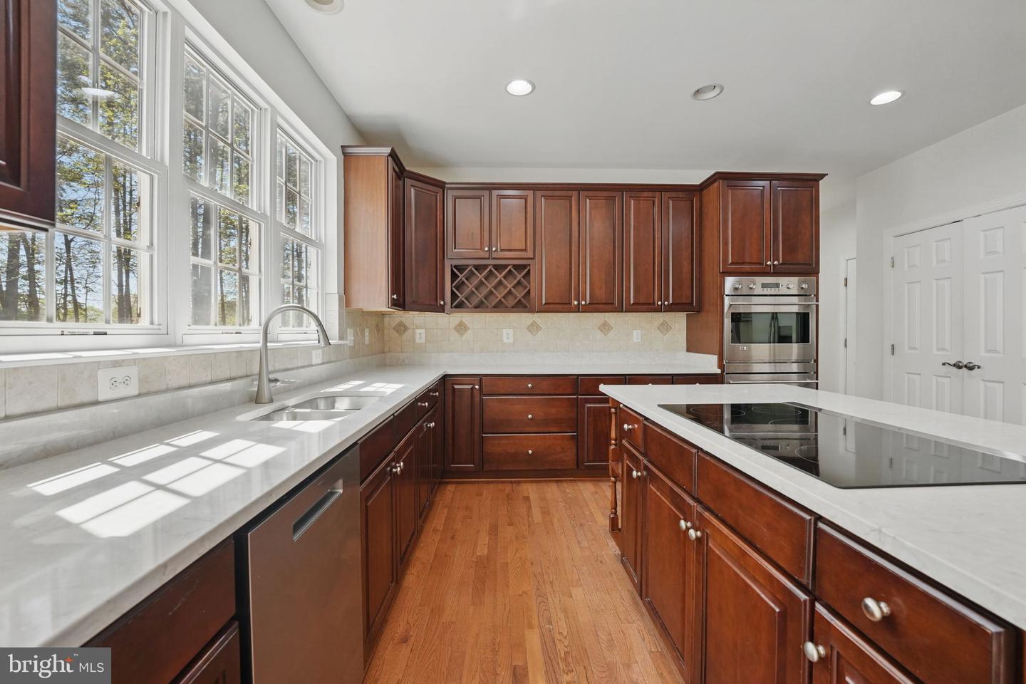 11402 CHIVALRY CHASE LN, SPOTSYLVANIA, Virginia 22551, 4 Bedrooms Bedrooms, ,4 BathroomsBathrooms,Residential,For sale,11402 CHIVALRY CHASE LN,VASP2034888 MLS # VASP2034888