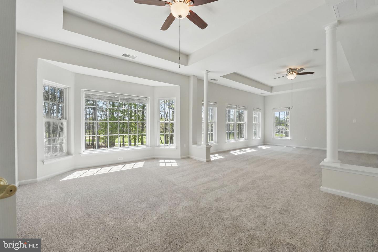 11402 CHIVALRY CHASE LN, SPOTSYLVANIA, Virginia 22551, 4 Bedrooms Bedrooms, ,4 BathroomsBathrooms,Residential,For sale,11402 CHIVALRY CHASE LN,VASP2034888 MLS # VASP2034888