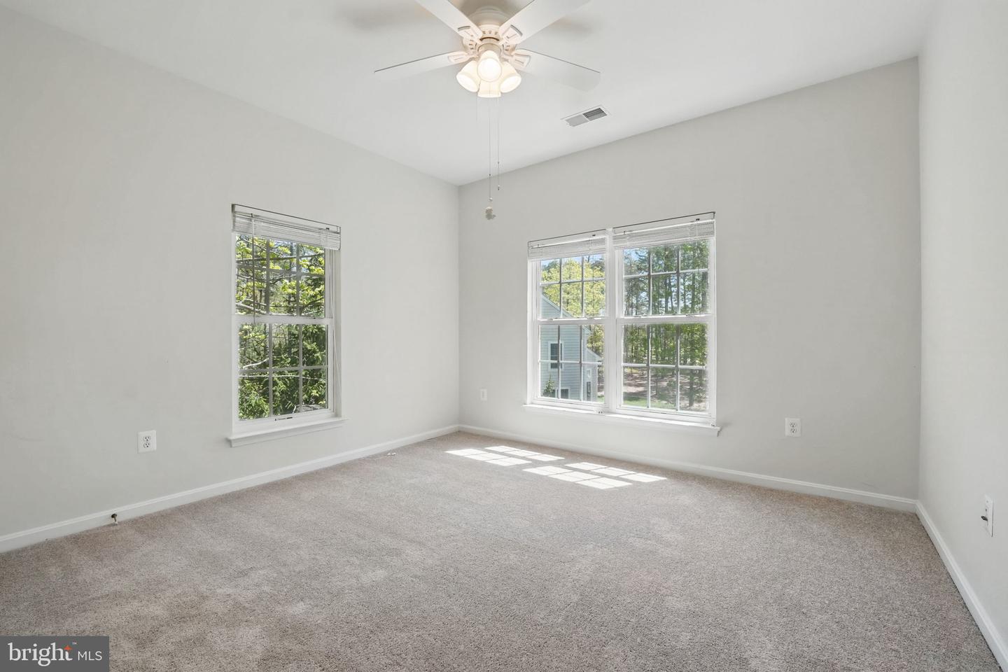 11402 CHIVALRY CHASE LN, SPOTSYLVANIA, Virginia 22551, 4 Bedrooms Bedrooms, ,4 BathroomsBathrooms,Residential,For sale,11402 CHIVALRY CHASE LN,VASP2034888 MLS # VASP2034888