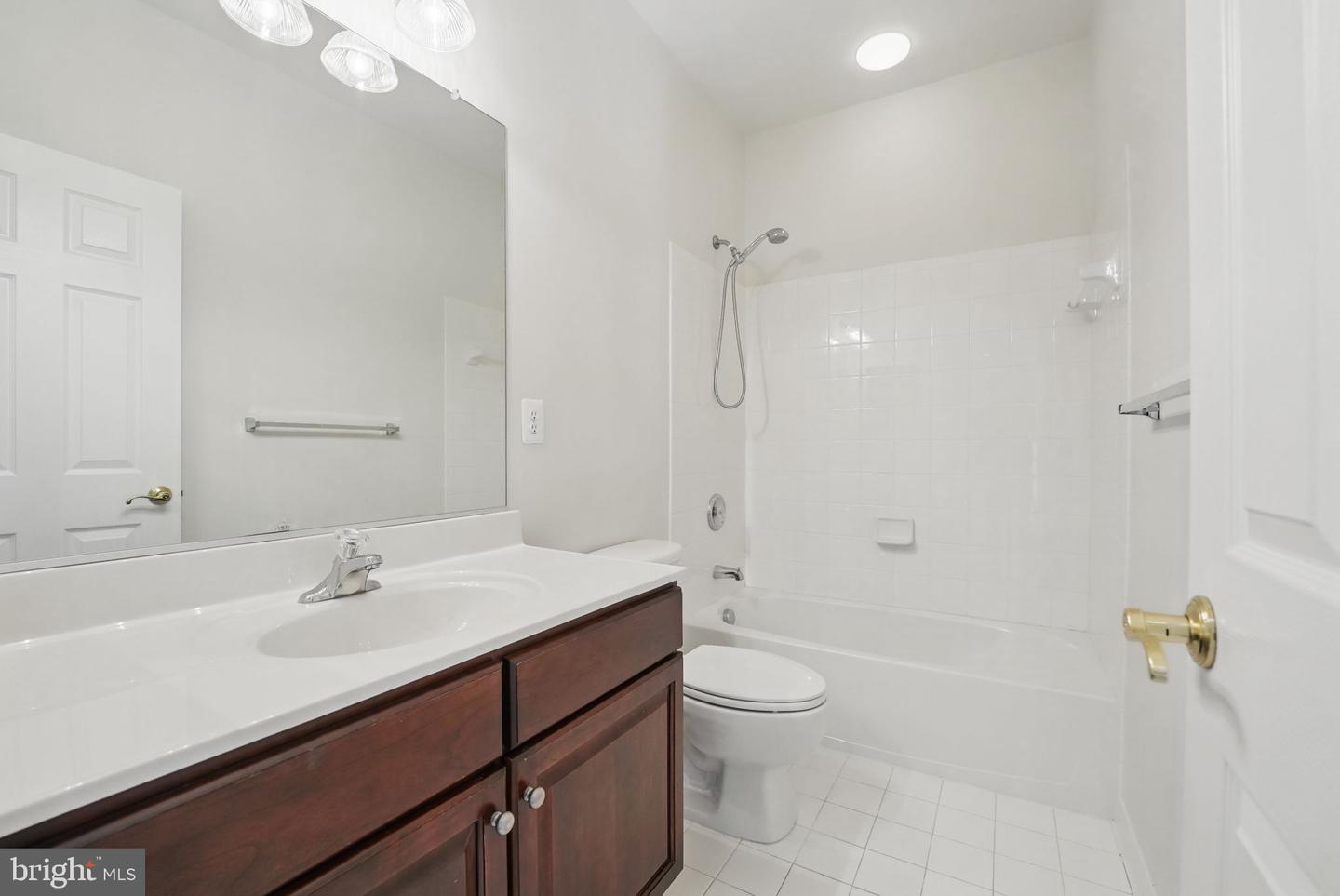 11402 CHIVALRY CHASE LN, SPOTSYLVANIA, Virginia 22551, 4 Bedrooms Bedrooms, ,4 BathroomsBathrooms,Residential,For sale,11402 CHIVALRY CHASE LN,VASP2034888 MLS # VASP2034888