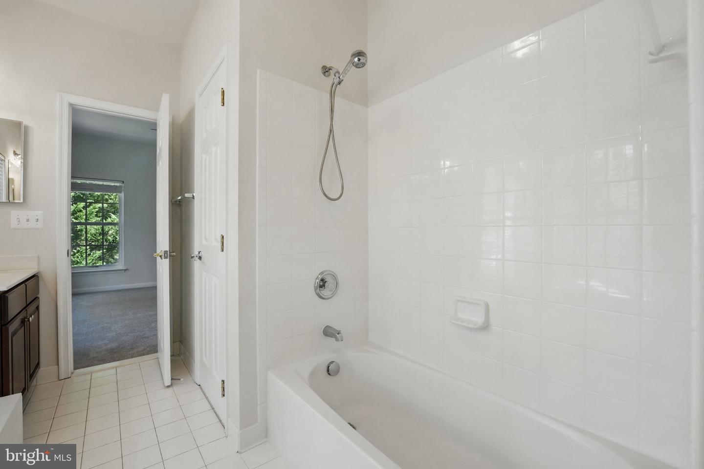 11402 CHIVALRY CHASE LN, SPOTSYLVANIA, Virginia 22551, 4 Bedrooms Bedrooms, ,4 BathroomsBathrooms,Residential,For sale,11402 CHIVALRY CHASE LN,VASP2034888 MLS # VASP2034888