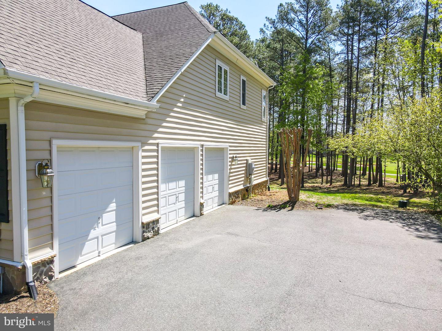 11402 CHIVALRY CHASE LN, SPOTSYLVANIA, Virginia 22551, 4 Bedrooms Bedrooms, ,4 BathroomsBathrooms,Residential,For sale,11402 CHIVALRY CHASE LN,VASP2034888 MLS # VASP2034888
