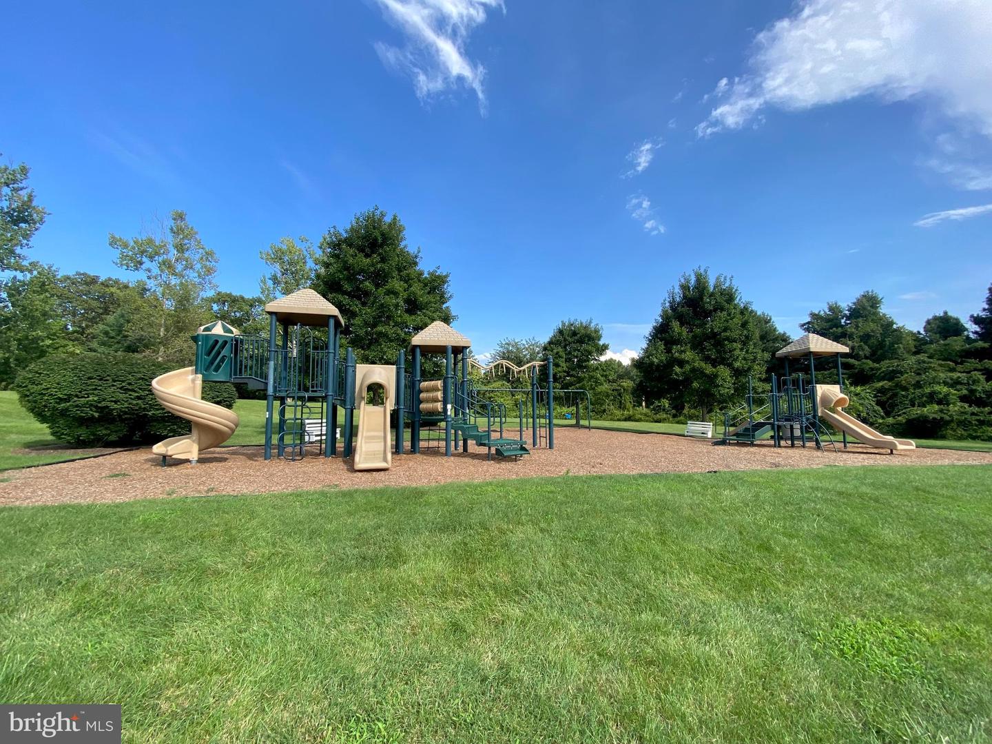 11402 CHIVALRY CHASE LN, SPOTSYLVANIA, Virginia 22551, 4 Bedrooms Bedrooms, ,4 BathroomsBathrooms,Residential,For sale,11402 CHIVALRY CHASE LN,VASP2034888 MLS # VASP2034888