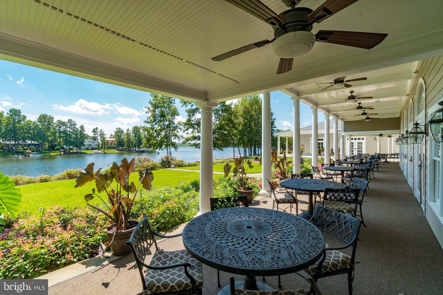 11402 CHIVALRY CHASE LN, SPOTSYLVANIA, Virginia 22551, 4 Bedrooms Bedrooms, ,4 BathroomsBathrooms,Residential,For sale,11402 CHIVALRY CHASE LN,VASP2034888 MLS # VASP2034888