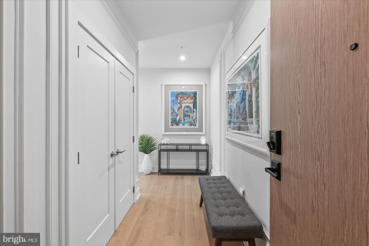 737 SWANN AVE #212, ALEXANDRIA, Virginia 22301, 2 Bedrooms Bedrooms, ,2 BathroomsBathrooms,Residential,For sale,737 SWANN AVE #212,VAAX2047800 MLS # VAAX2047800