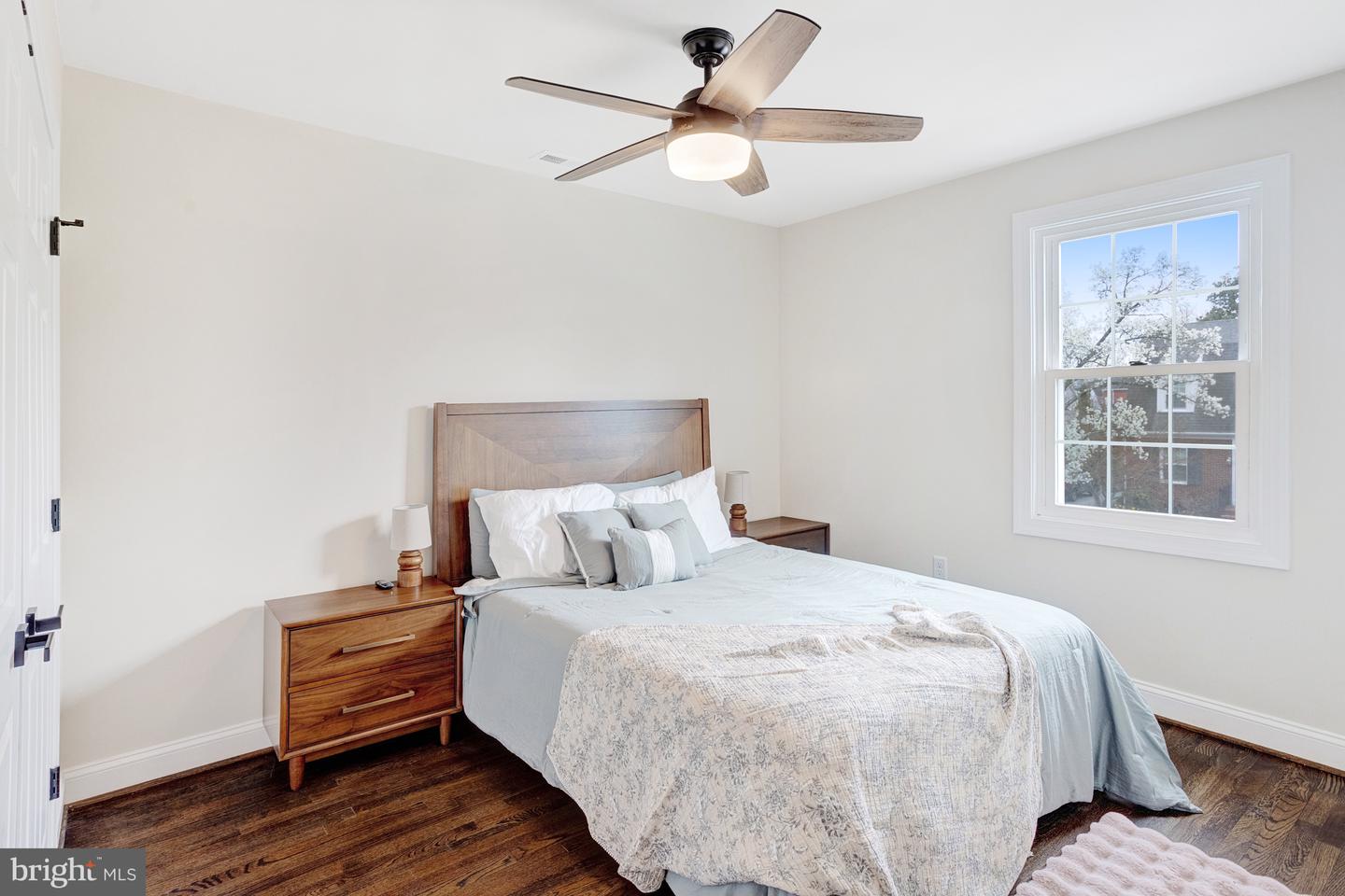 913 SYLVANIA AVE, FREDERICKSBURG, Virginia 22401, 5 Bedrooms Bedrooms, ,4 BathroomsBathrooms,Residential,For sale,913 SYLVANIA AVE,VAFB2008638 MLS # VAFB2008638