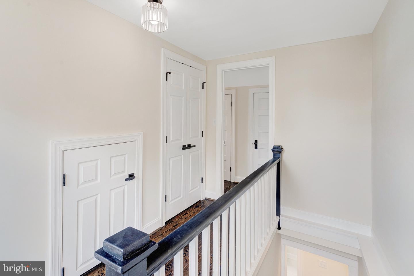 913 SYLVANIA AVE, FREDERICKSBURG, Virginia 22401, 5 Bedrooms Bedrooms, ,4 BathroomsBathrooms,Residential,For sale,913 SYLVANIA AVE,VAFB2008638 MLS # VAFB2008638
