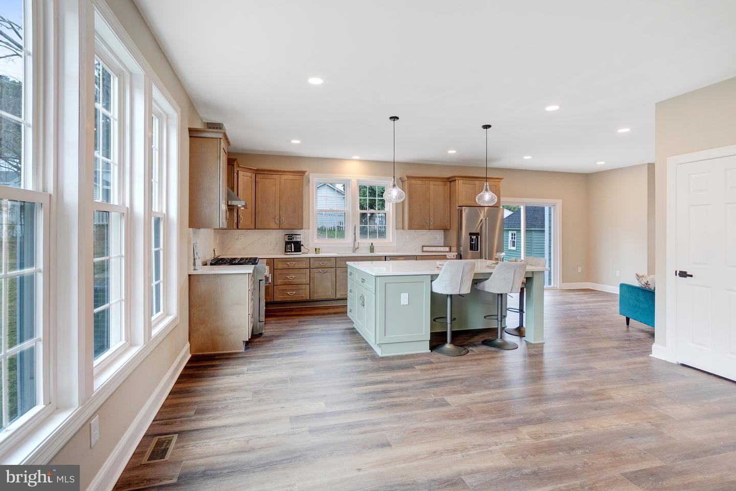 913 SYLVANIA AVE, FREDERICKSBURG, Virginia 22401, 5 Bedrooms Bedrooms, ,4 BathroomsBathrooms,Residential,For sale,913 SYLVANIA AVE,VAFB2008638 MLS # VAFB2008638