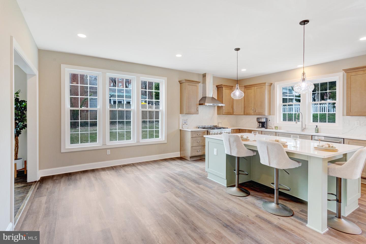 913 SYLVANIA AVE, FREDERICKSBURG, Virginia 22401, 5 Bedrooms Bedrooms, ,4 BathroomsBathrooms,Residential,For sale,913 SYLVANIA AVE,VAFB2008638 MLS # VAFB2008638