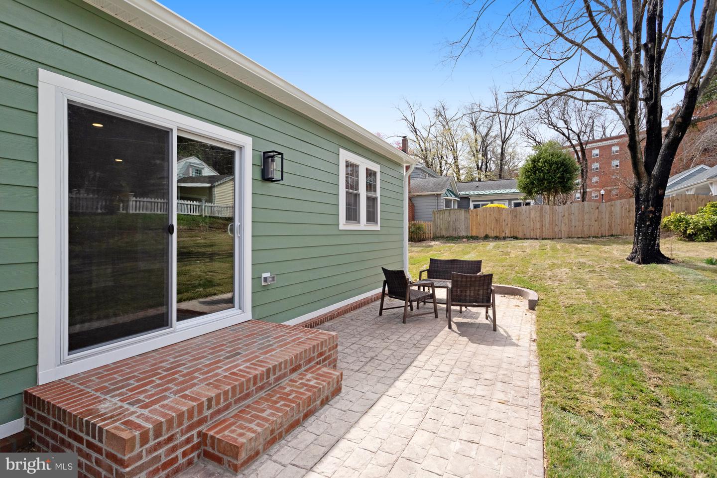 913 SYLVANIA AVE, FREDERICKSBURG, Virginia 22401, 5 Bedrooms Bedrooms, ,4 BathroomsBathrooms,Residential,For sale,913 SYLVANIA AVE,VAFB2008638 MLS # VAFB2008638