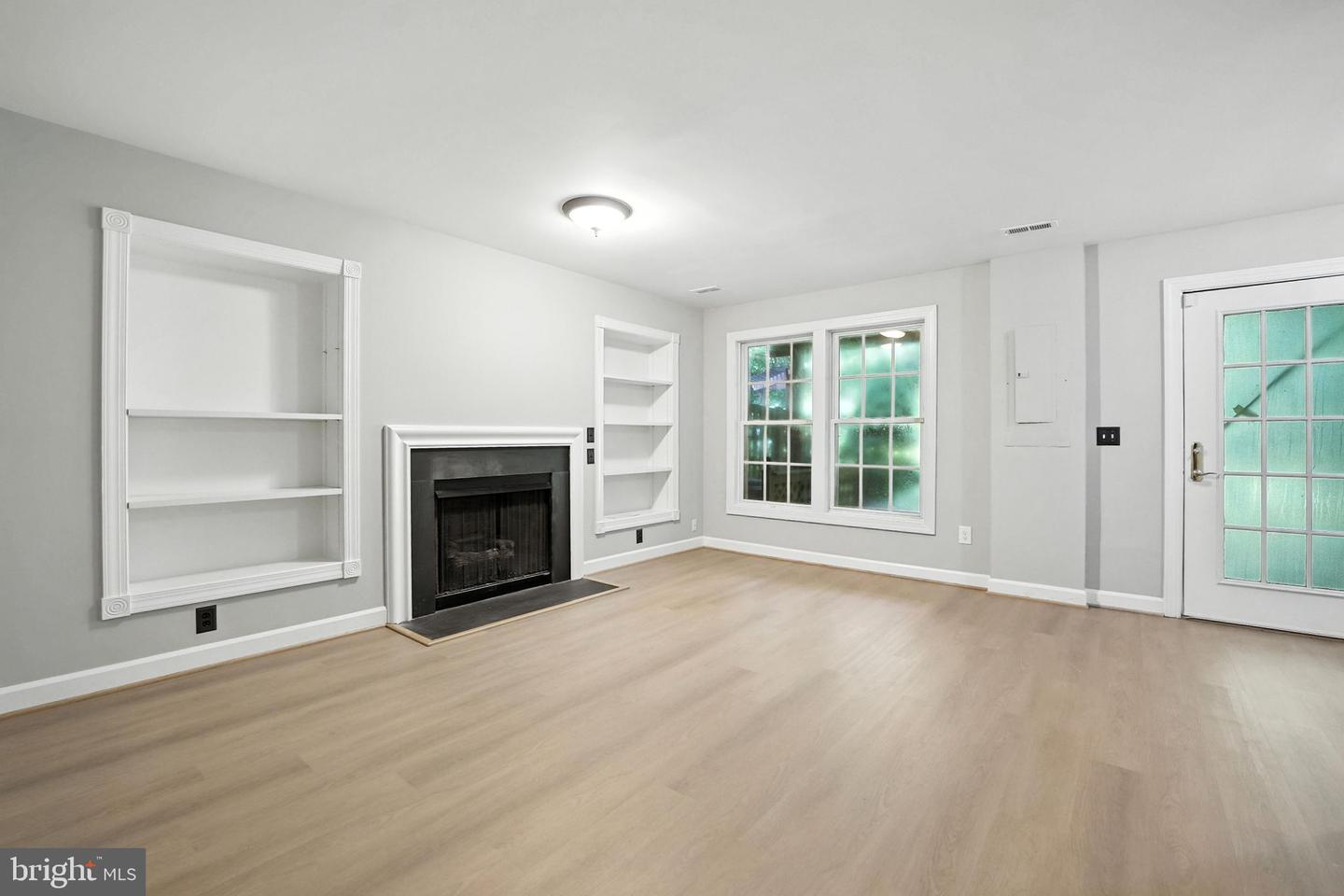 14399 FOWLERS MILL DR, GAINESVILLE, Virginia 20155, 3 Bedrooms Bedrooms, ,3 BathroomsBathrooms,Residential,For sale,14399 FOWLERS MILL DR,VAPW2099864 MLS # VAPW2099864