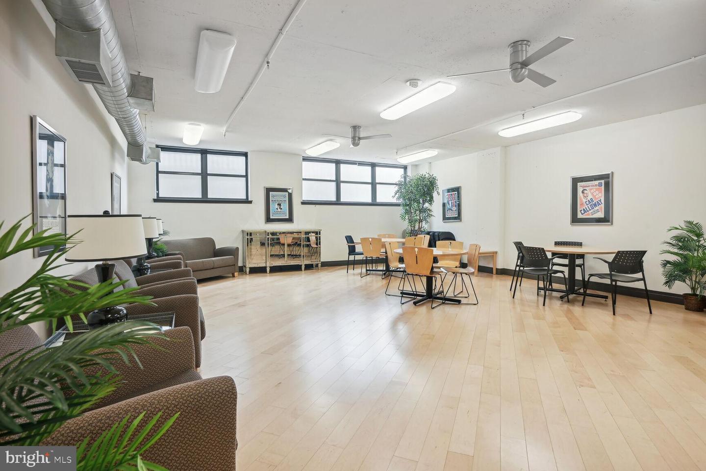 2020 12TH ST NW #201, WASHINGTON, District Of Columbia 20009, 1 Bedroom Bedrooms, ,1 BathroomBathrooms,Residential,For sale,2020 12TH ST NW #201,DCDC2206654 MLS # DCDC2206654