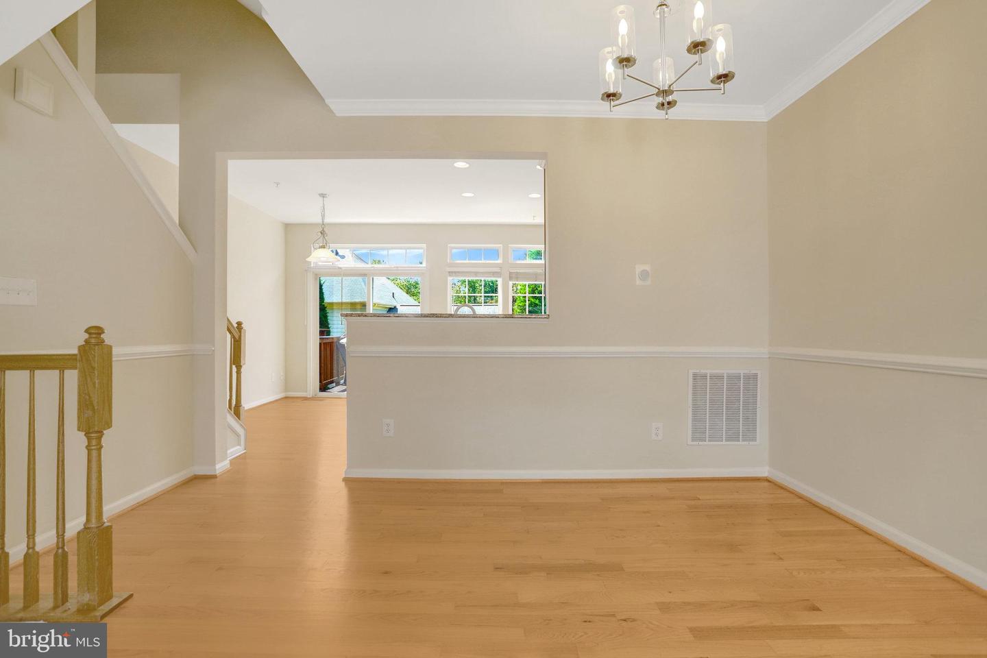3504 ELLERY CIR, FALLS CHURCH, Virginia 22041, 3 Bedrooms Bedrooms, ,3 BathroomsBathrooms,Residential,For sale,3504 ELLERY CIR,VAFX2256394 MLS # VAFX2256394