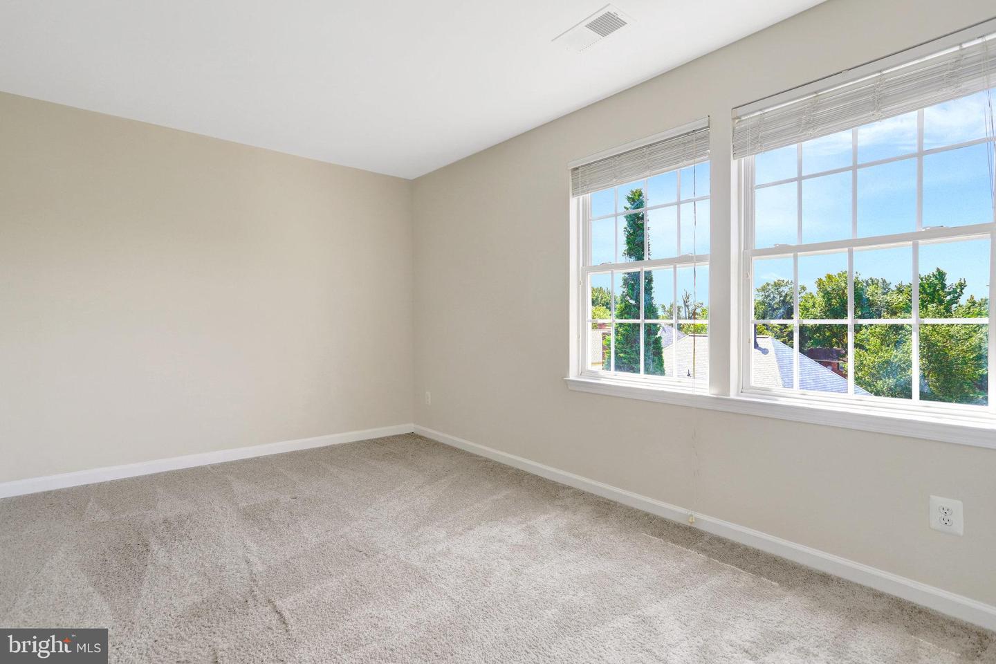 3504 ELLERY CIR, FALLS CHURCH, Virginia 22041, 3 Bedrooms Bedrooms, ,3 BathroomsBathrooms,Residential,For sale,3504 ELLERY CIR,VAFX2256394 MLS # VAFX2256394