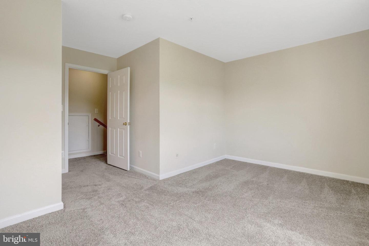 3504 ELLERY CIR, FALLS CHURCH, Virginia 22041, 3 Bedrooms Bedrooms, ,3 BathroomsBathrooms,Residential,For sale,3504 ELLERY CIR,VAFX2256394 MLS # VAFX2256394