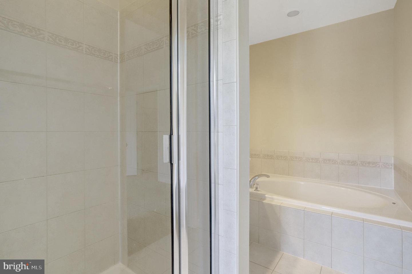 3504 ELLERY CIR, FALLS CHURCH, Virginia 22041, 3 Bedrooms Bedrooms, ,3 BathroomsBathrooms,Residential,For sale,3504 ELLERY CIR,VAFX2256394 MLS # VAFX2256394