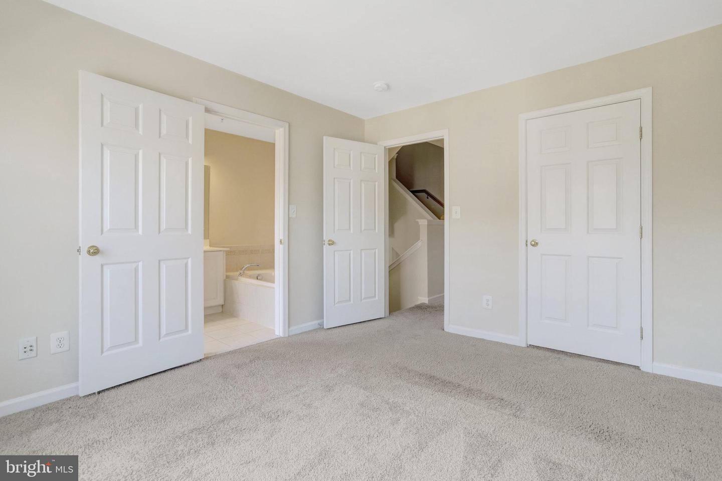 3504 ELLERY CIR, FALLS CHURCH, Virginia 22041, 3 Bedrooms Bedrooms, ,3 BathroomsBathrooms,Residential,For sale,3504 ELLERY CIR,VAFX2256394 MLS # VAFX2256394