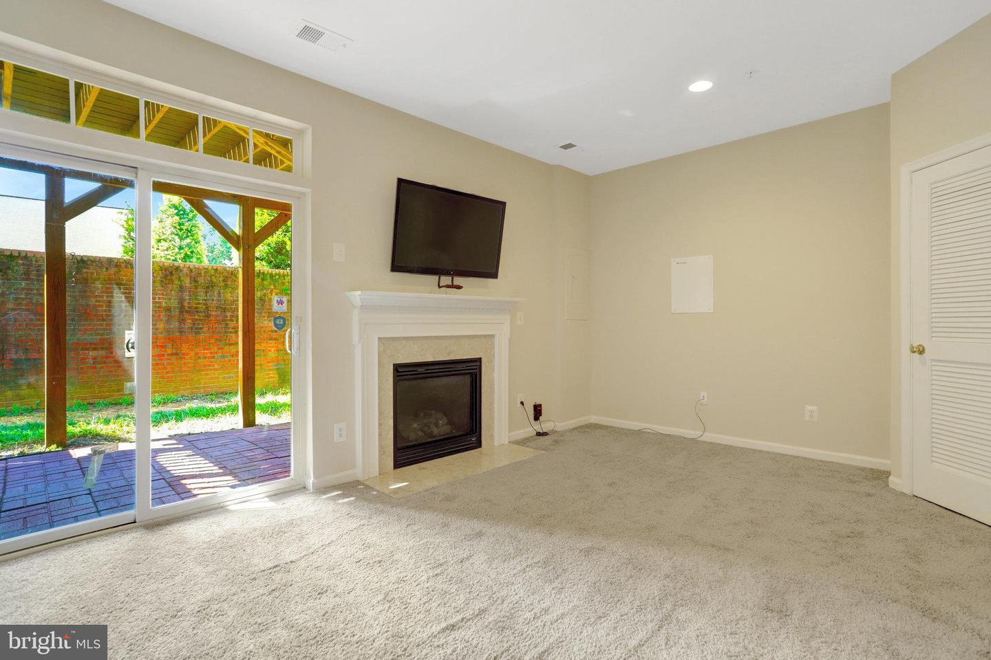 3504 ELLERY CIR, FALLS CHURCH, Virginia 22041, 3 Bedrooms Bedrooms, ,3 BathroomsBathrooms,Residential,For sale,3504 ELLERY CIR,VAFX2256394 MLS # VAFX2256394
