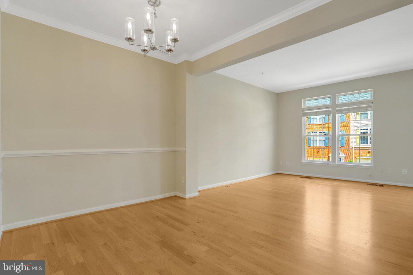 3504 ELLERY CIR, FALLS CHURCH, Virginia 22041, 3 Bedrooms Bedrooms, ,3 BathroomsBathrooms,Residential,For sale,3504 ELLERY CIR,VAFX2256394 MLS # VAFX2256394