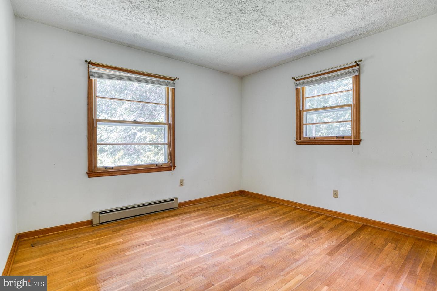 6447 WATERFORD RD, RIXEYVILLE, Virginia 22737, 3 Bedrooms Bedrooms, 13 Rooms Rooms,2 BathroomsBathrooms,Residential,For sale,6447 WATERFORD RD,VACU2011032 MLS # VACU2011032
