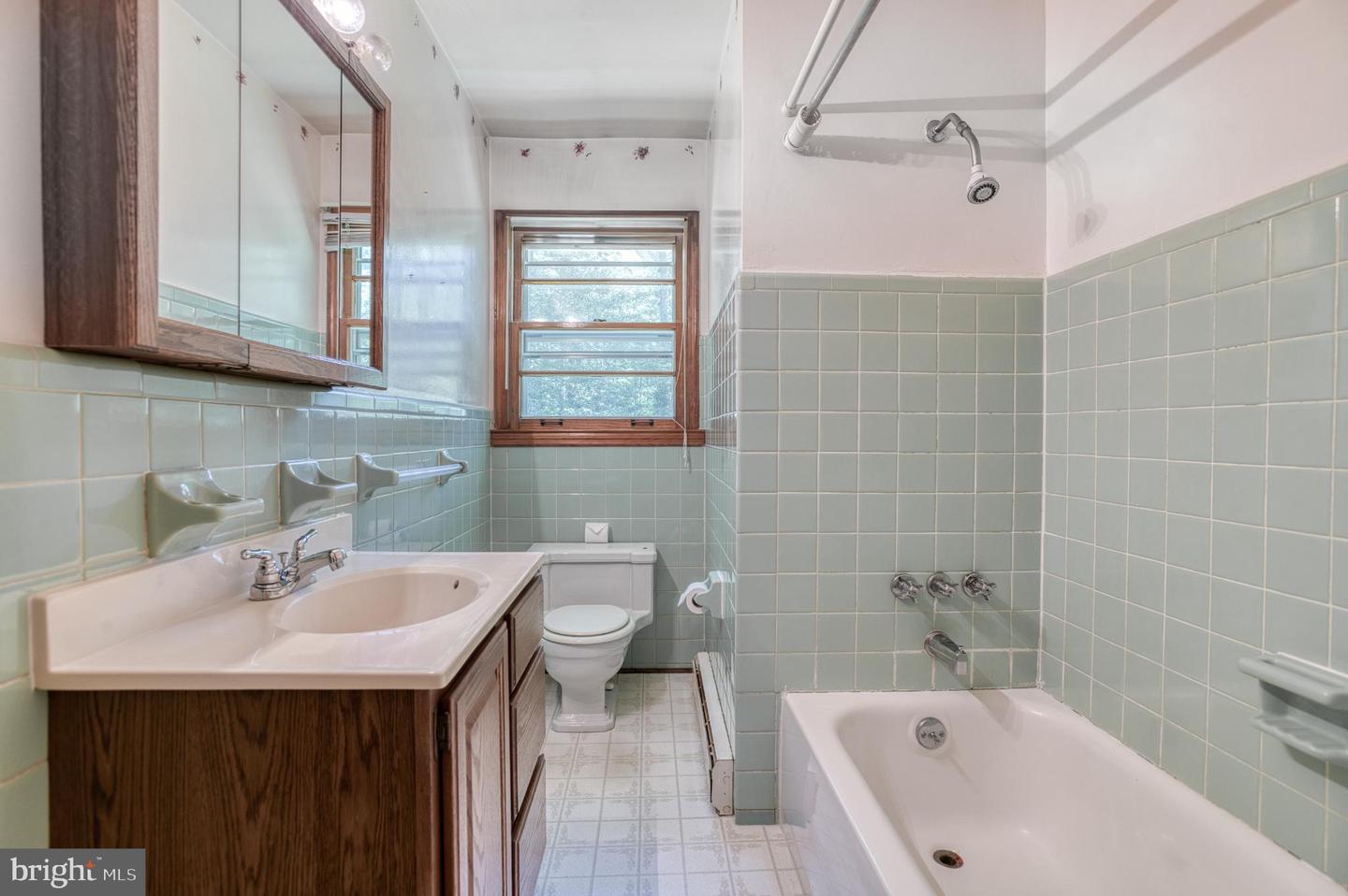 6447 WATERFORD RD, RIXEYVILLE, Virginia 22737, 3 Bedrooms Bedrooms, 13 Rooms Rooms,2 BathroomsBathrooms,Residential,For sale,6447 WATERFORD RD,VACU2011032 MLS # VACU2011032