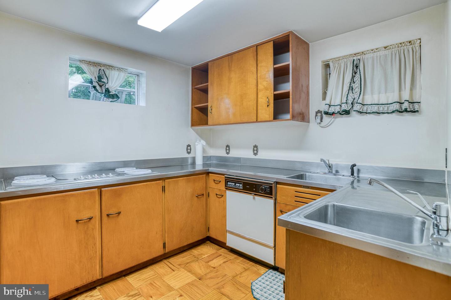 6447 WATERFORD RD, RIXEYVILLE, Virginia 22737, 3 Bedrooms Bedrooms, 13 Rooms Rooms,2 BathroomsBathrooms,Residential,For sale,6447 WATERFORD RD,VACU2011032 MLS # VACU2011032