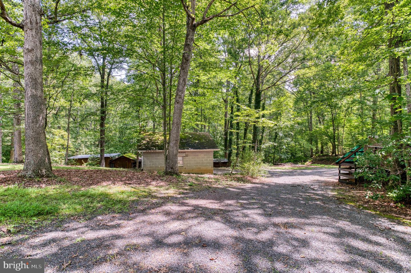 6447 WATERFORD RD, RIXEYVILLE, Virginia 22737, 3 Bedrooms Bedrooms, 13 Rooms Rooms,2 BathroomsBathrooms,Residential,For sale,6447 WATERFORD RD,VACU2011032 MLS # VACU2011032