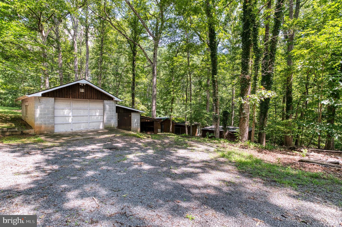 6447 WATERFORD RD, RIXEYVILLE, Virginia 22737, 3 Bedrooms Bedrooms, 13 Rooms Rooms,2 BathroomsBathrooms,Residential,For sale,6447 WATERFORD RD,VACU2011032 MLS # VACU2011032