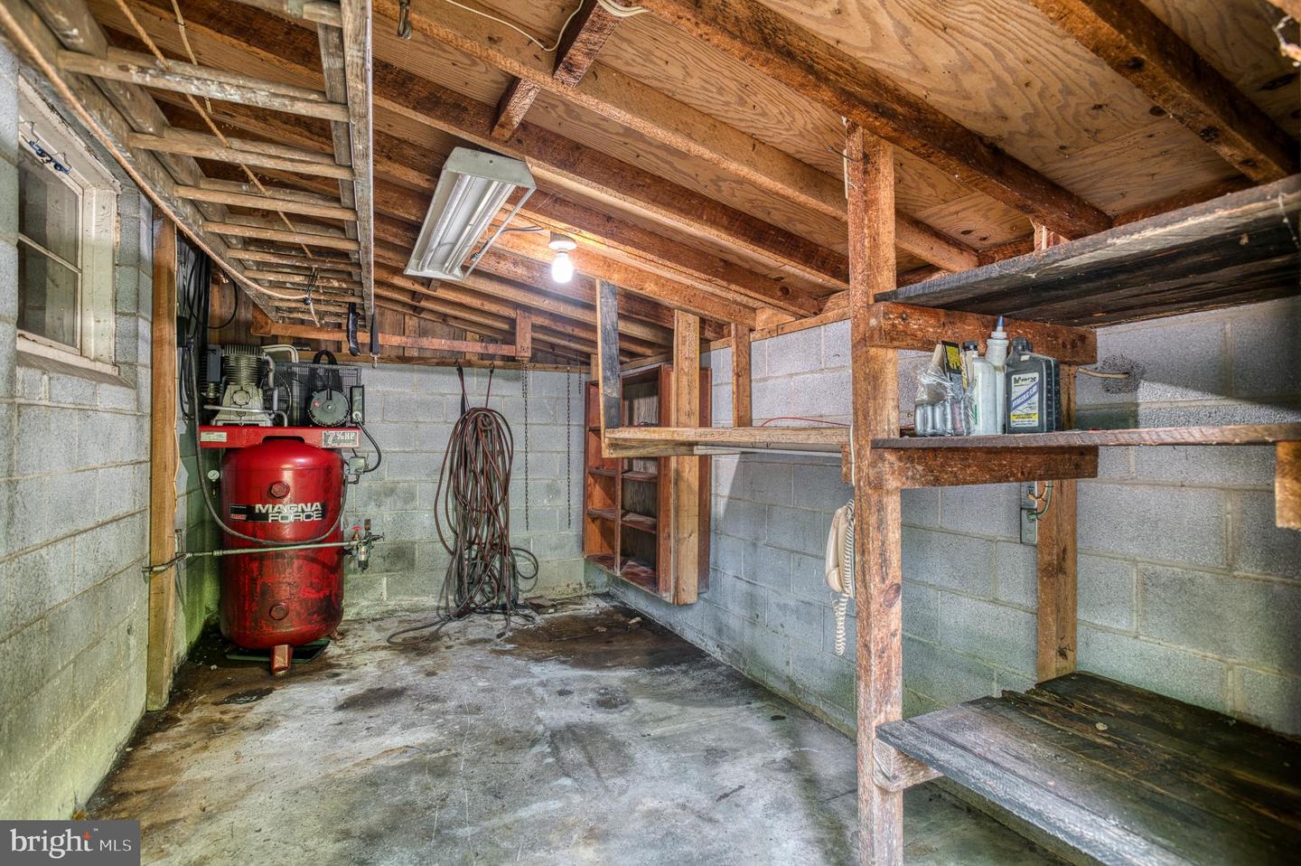 6447 WATERFORD RD, RIXEYVILLE, Virginia 22737, 3 Bedrooms Bedrooms, 13 Rooms Rooms,2 BathroomsBathrooms,Residential,For sale,6447 WATERFORD RD,VACU2011032 MLS # VACU2011032