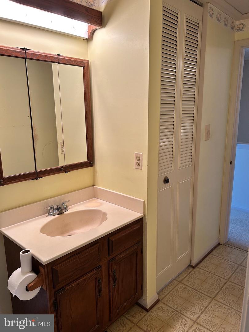 15122 ARUM PL, WOODBRIDGE, Virginia 22191, 2 Bedrooms Bedrooms, ,1 BathroomBathrooms,Residential,For sale,15122 ARUM PL,VAPW2099870 MLS # VAPW2099870