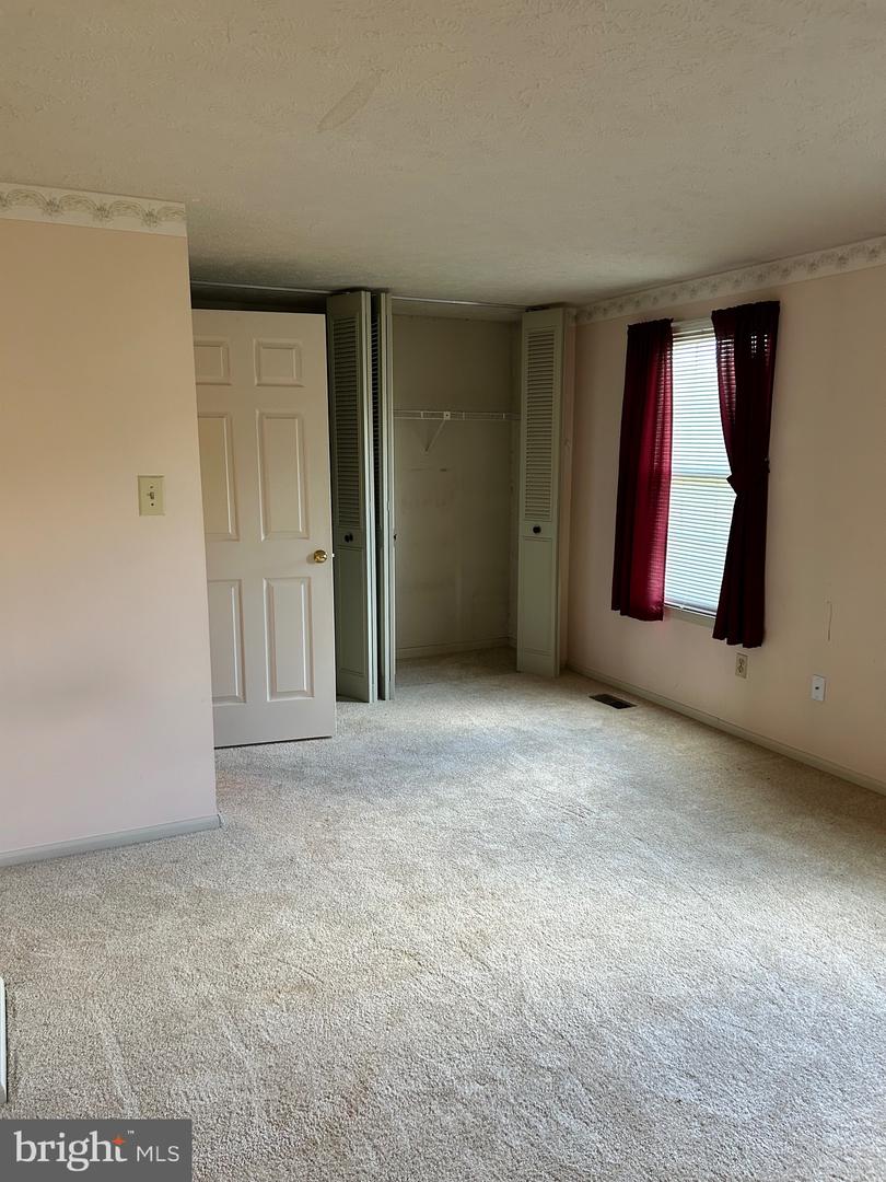 15122 ARUM PL, WOODBRIDGE, Virginia 22191, 2 Bedrooms Bedrooms, ,1 BathroomBathrooms,Residential,For sale,15122 ARUM PL,VAPW2099870 MLS # VAPW2099870