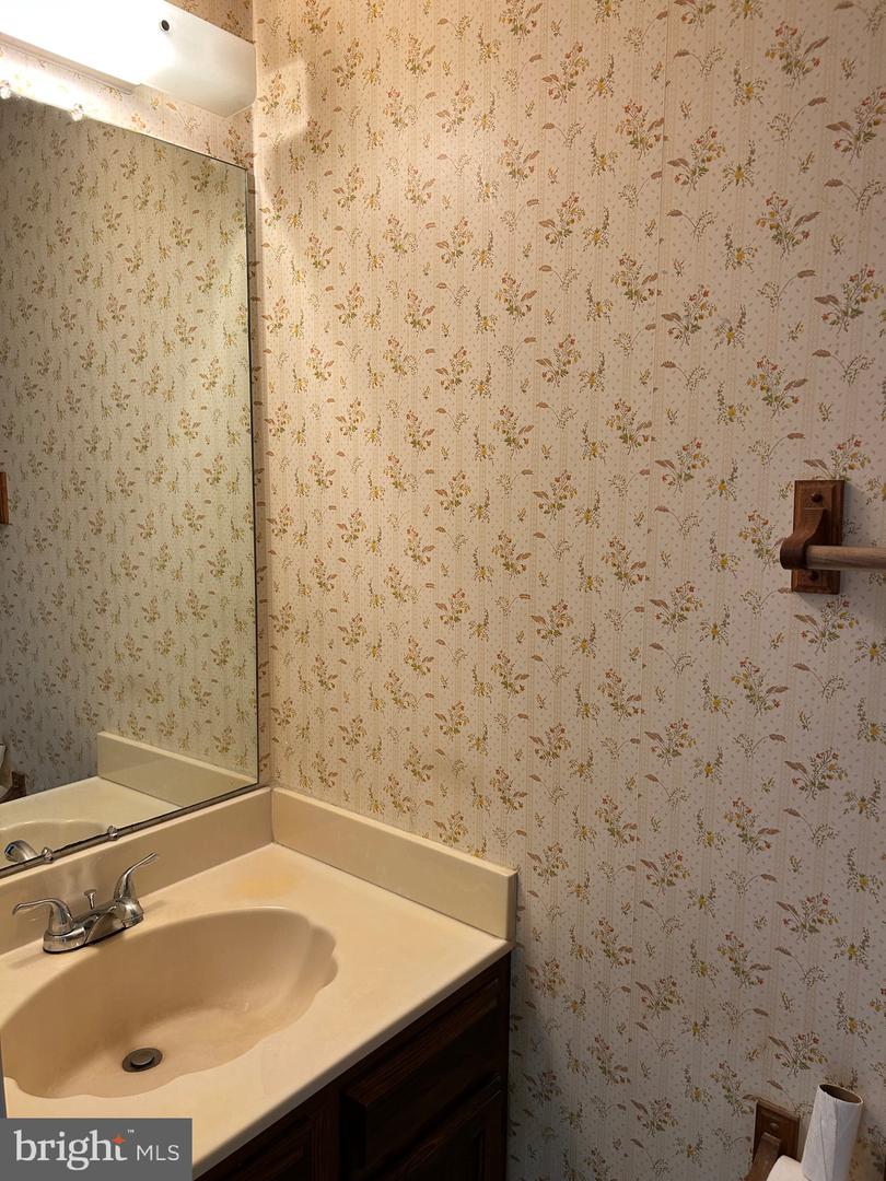 15122 ARUM PL, WOODBRIDGE, Virginia 22191, 2 Bedrooms Bedrooms, ,1 BathroomBathrooms,Residential,For sale,15122 ARUM PL,VAPW2099870 MLS # VAPW2099870