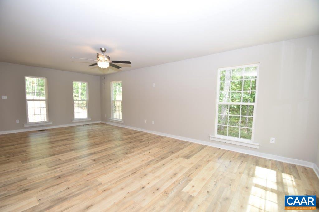 392 BANNISTER TOWN RD, LOUISA, Virginia 23093, 3 Bedrooms Bedrooms, ,2 BathroomsBathrooms,Residential,For sale,392 BANNISTER TOWN RD,667069 MLS # 667069