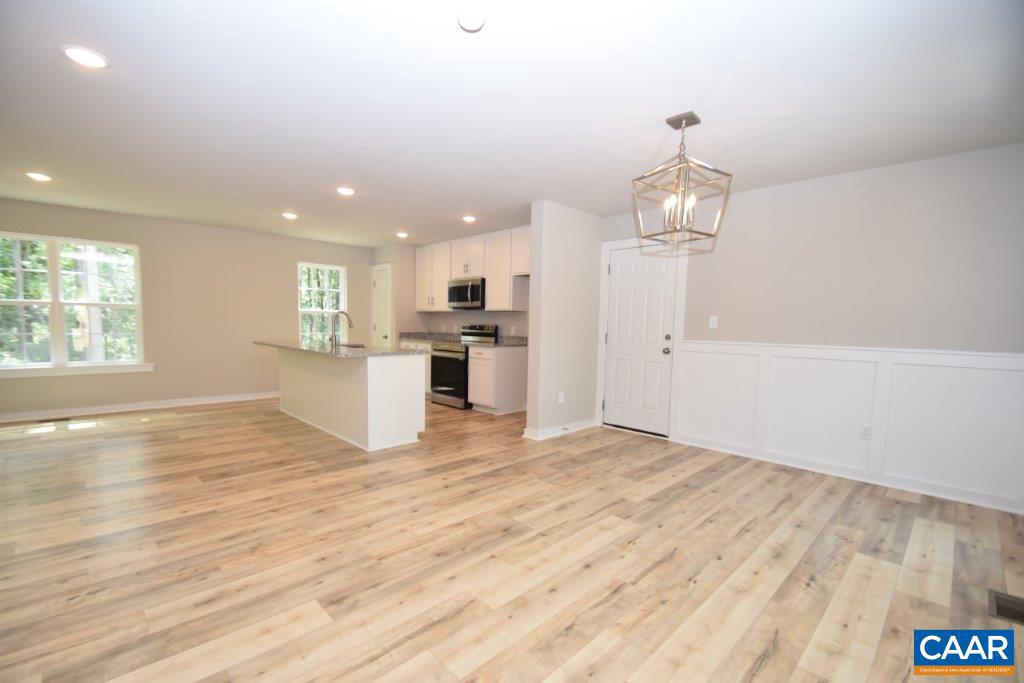 392 BANNISTER TOWN RD, LOUISA, Virginia 23093, 3 Bedrooms Bedrooms, ,2 BathroomsBathrooms,Residential,For sale,392 BANNISTER TOWN RD,667069 MLS # 667069