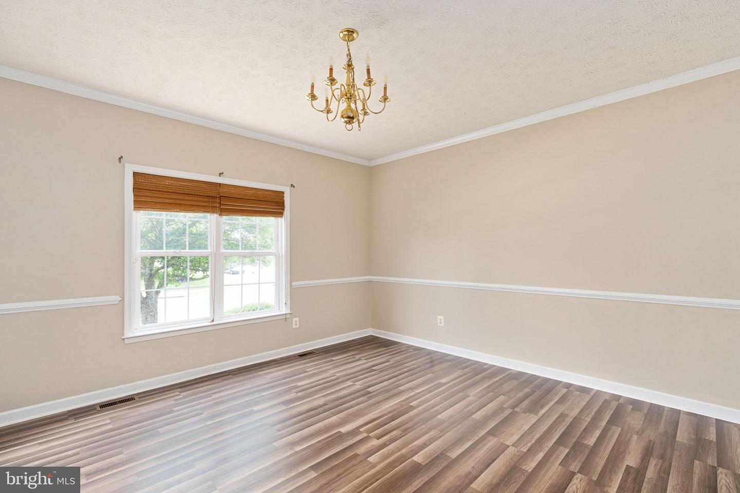 9900 COVENTRY MEADOWS DR, FREDERICKSBURG, Virginia 22408, 4 Bedrooms Bedrooms, ,3 BathroomsBathrooms,Residential,For sale,9900 COVENTRY MEADOWS DR,VASP2033218 MLS # VASP2033218