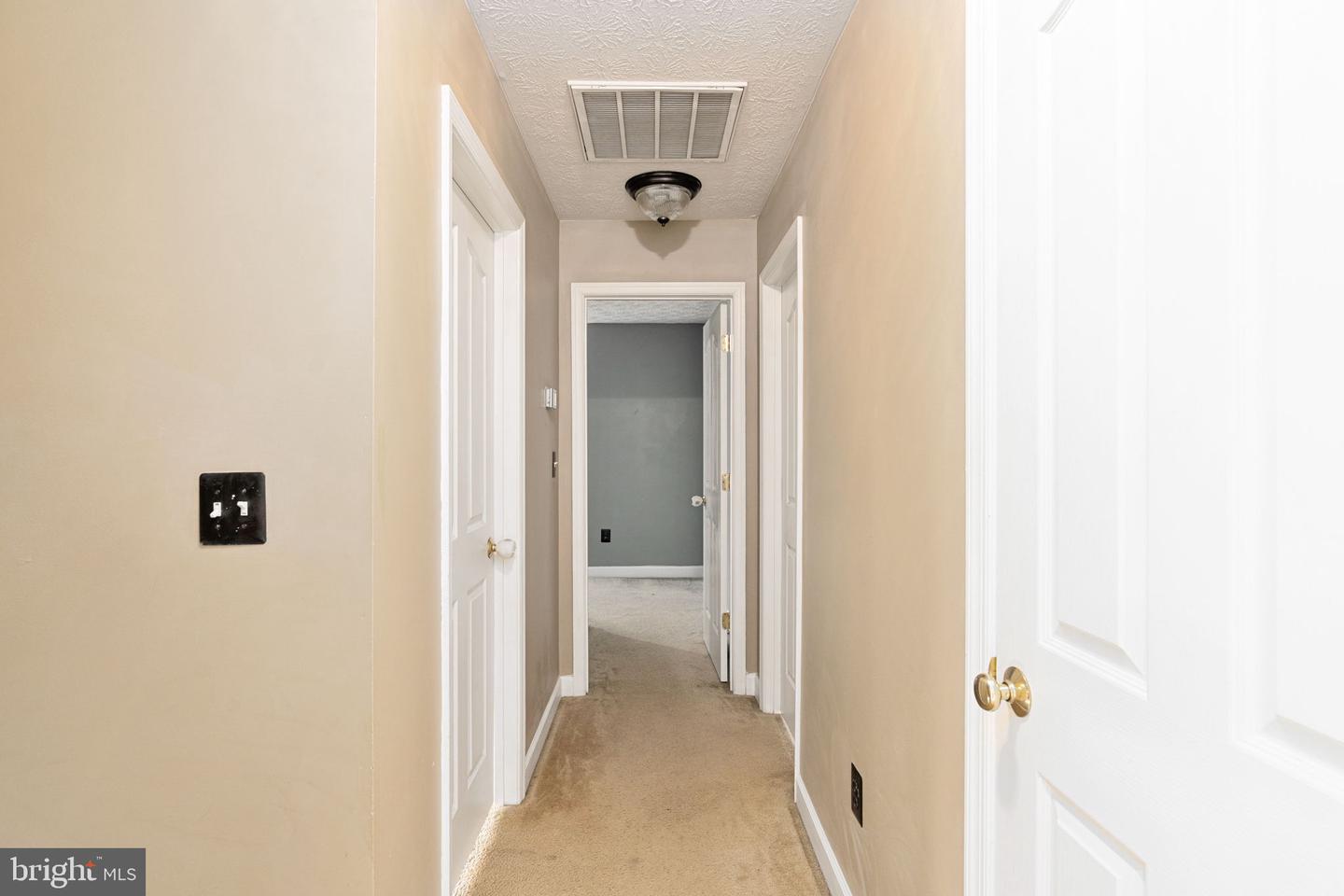 9900 COVENTRY MEADOWS DR, FREDERICKSBURG, Virginia 22408, 4 Bedrooms Bedrooms, ,3 BathroomsBathrooms,Residential,For sale,9900 COVENTRY MEADOWS DR,VASP2033218 MLS # VASP2033218