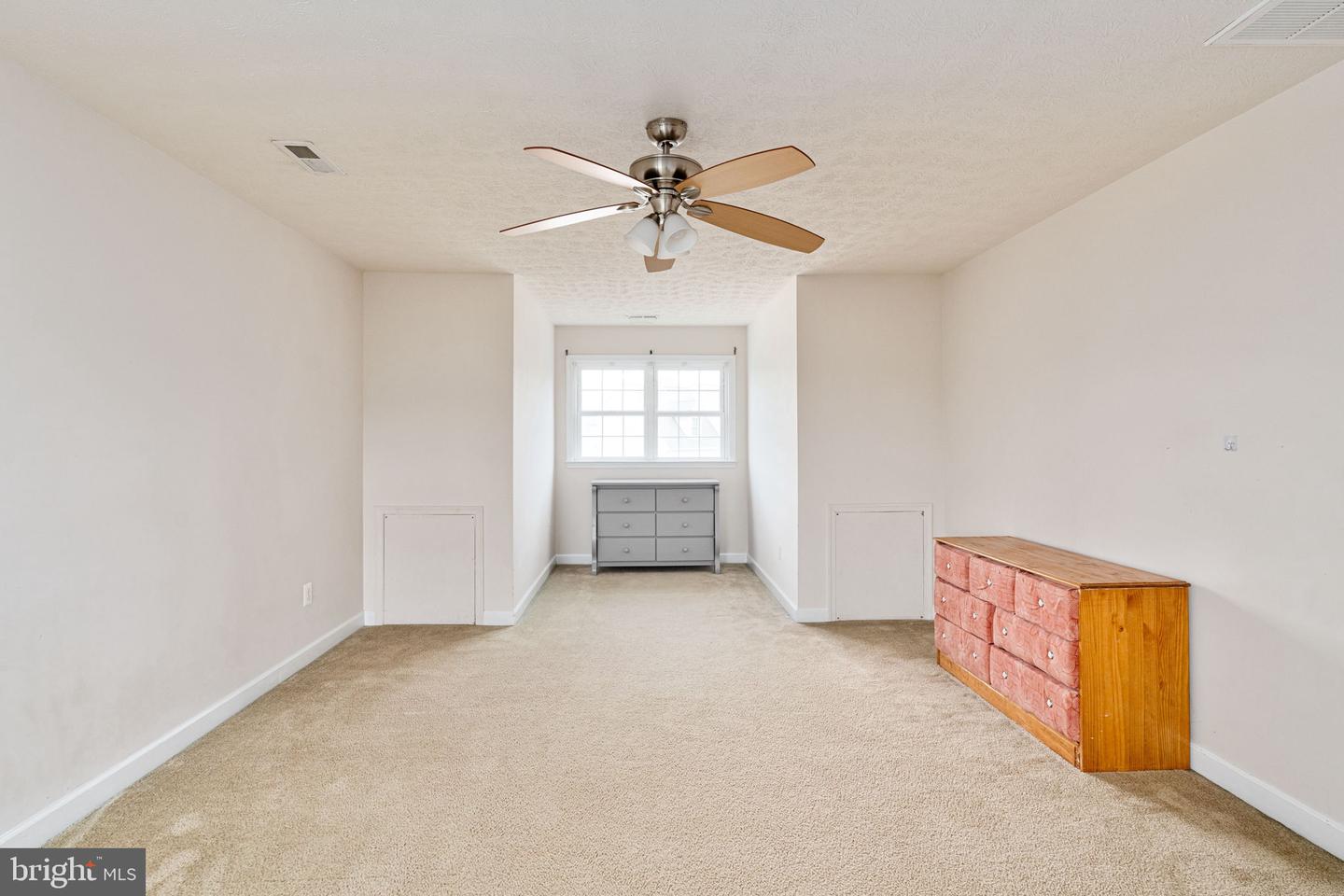 9900 COVENTRY MEADOWS DR, FREDERICKSBURG, Virginia 22408, 4 Bedrooms Bedrooms, ,3 BathroomsBathrooms,Residential,For sale,9900 COVENTRY MEADOWS DR,VASP2033218 MLS # VASP2033218