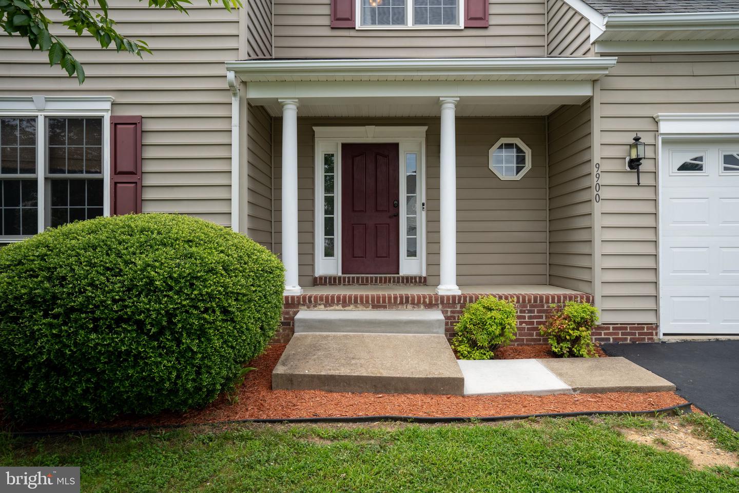 9900 COVENTRY MEADOWS DR, FREDERICKSBURG, Virginia 22408, 4 Bedrooms Bedrooms, ,3 BathroomsBathrooms,Residential,For sale,9900 COVENTRY MEADOWS DR,VASP2033218 MLS # VASP2033218
