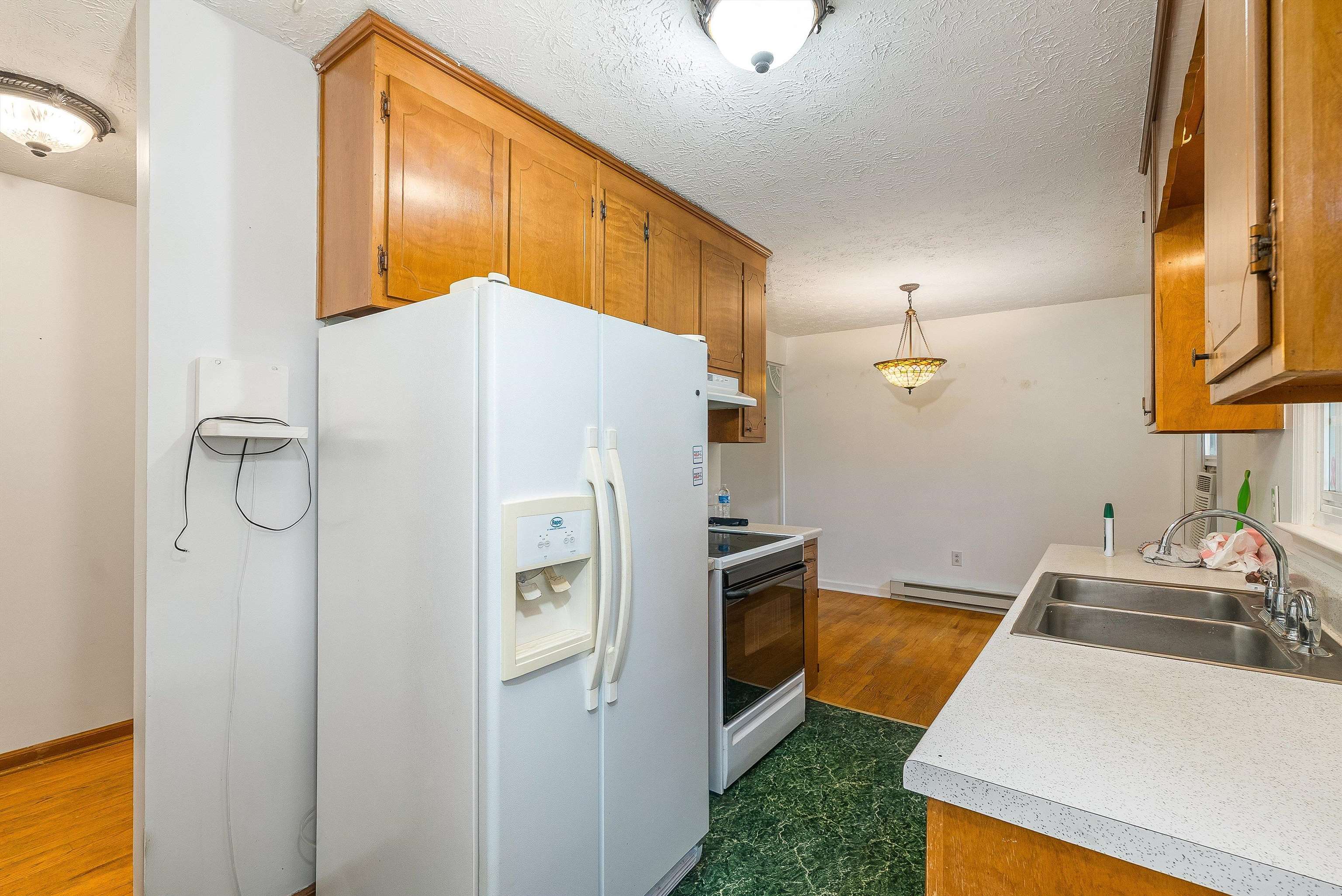 910 CAROL AVE, SHENANDOAH, Virginia 22849, 3 Bedrooms Bedrooms, ,1 BathroomBathrooms,Residential,910 CAROL AVE,667074 MLS # 667074