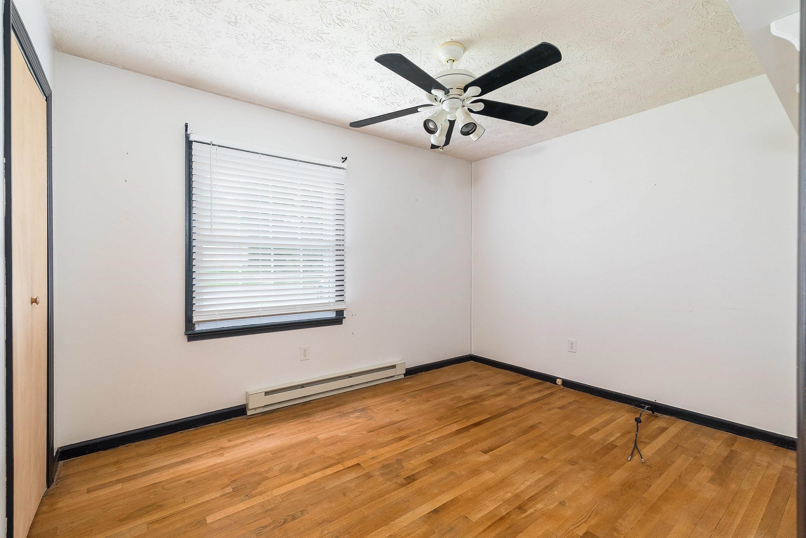 910 CAROL AVE, SHENANDOAH, Virginia 22849, 3 Bedrooms Bedrooms, ,1 BathroomBathrooms,Residential,910 CAROL AVE,667074 MLS # 667074