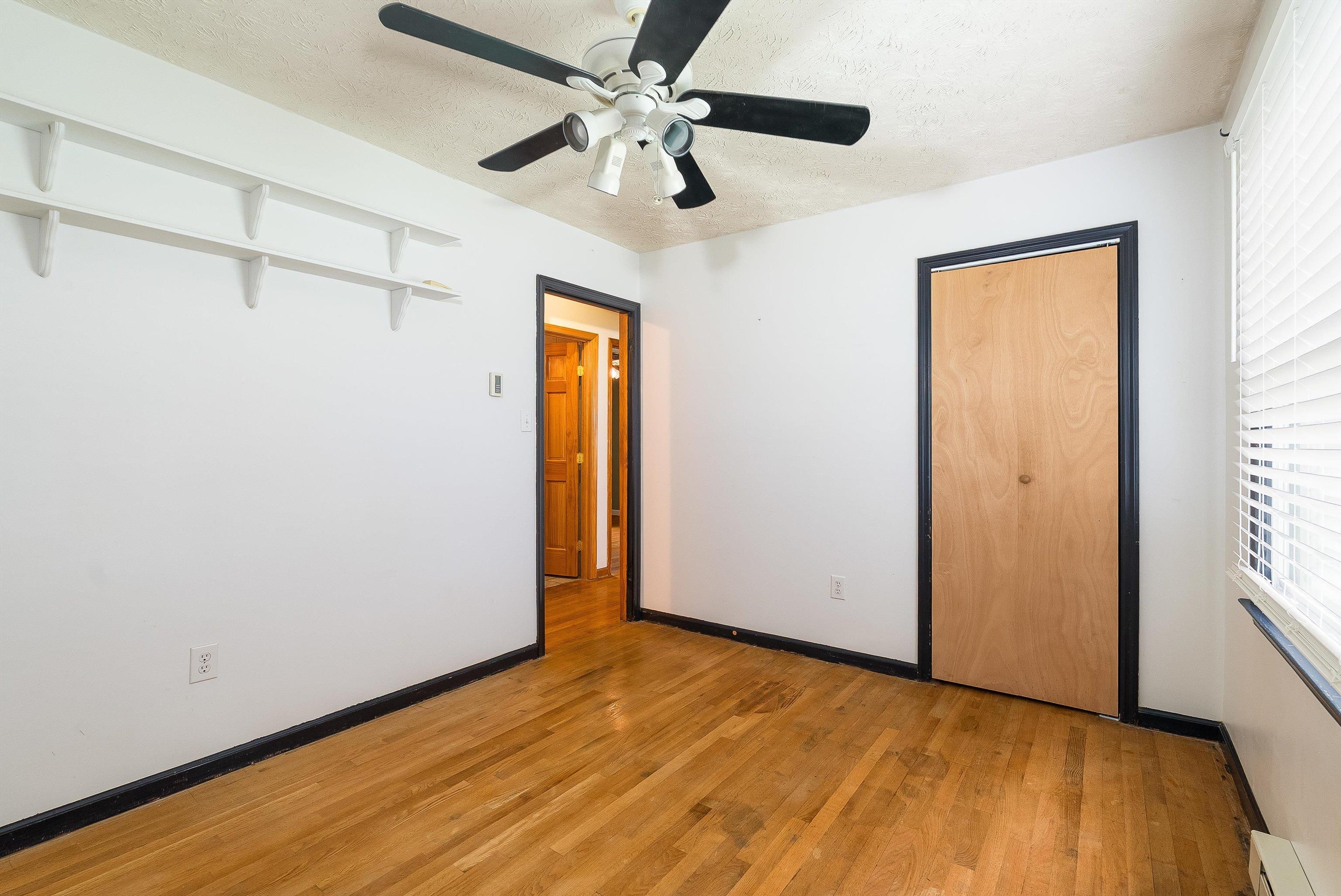 910 CAROL AVE, SHENANDOAH, Virginia 22849, 3 Bedrooms Bedrooms, ,1 BathroomBathrooms,Residential,910 CAROL AVE,667074 MLS # 667074
