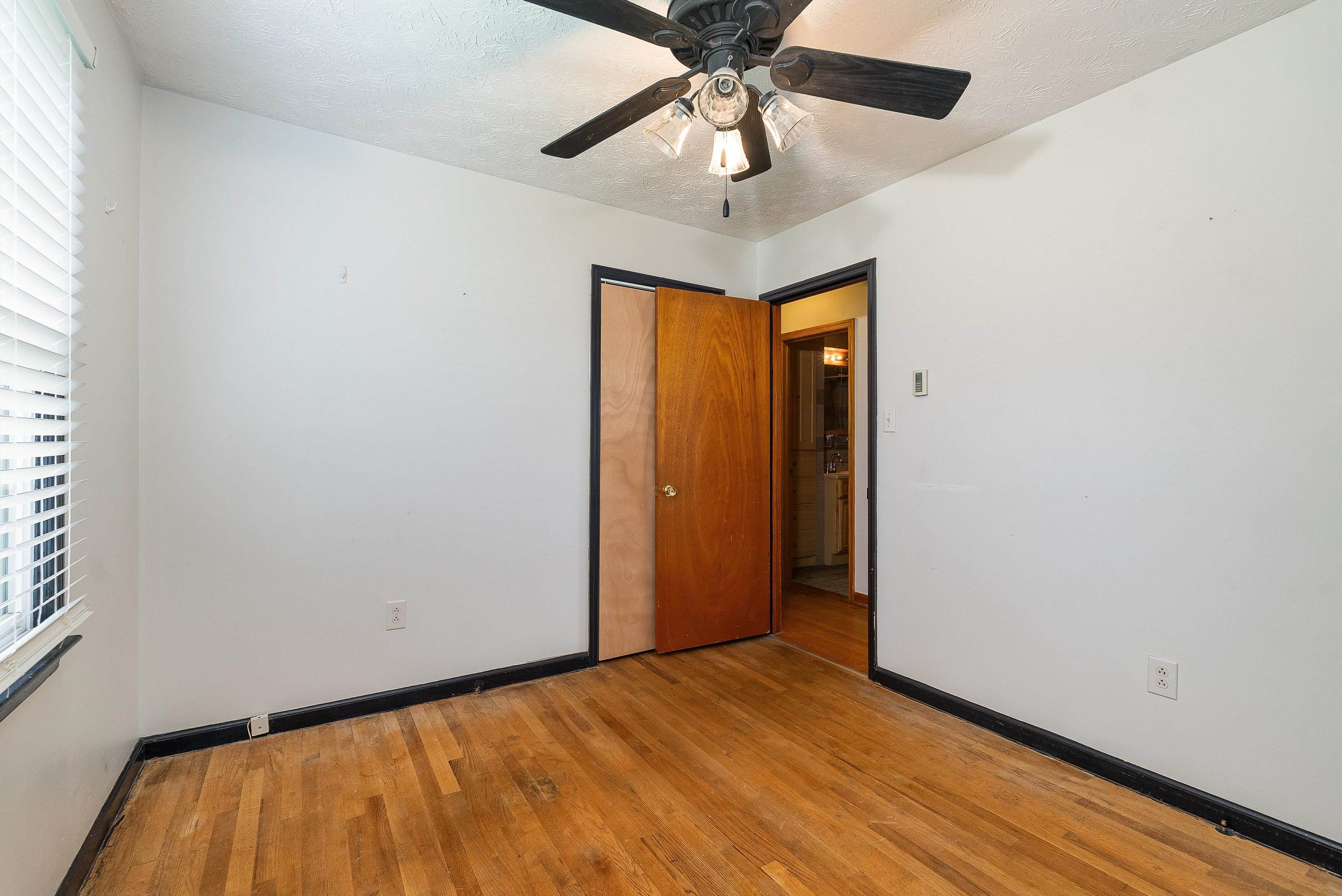 910 CAROL AVE, SHENANDOAH, Virginia 22849, 3 Bedrooms Bedrooms, ,1 BathroomBathrooms,Residential,910 CAROL AVE,667074 MLS # 667074