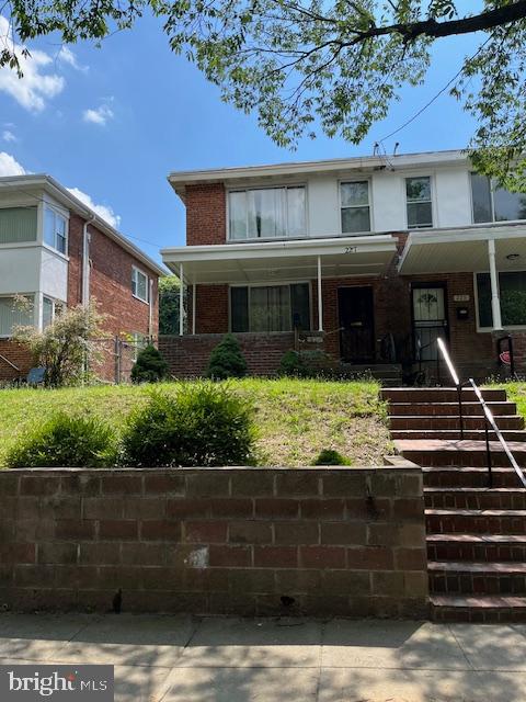 227 HAWAII AVE NE, WASHINGTON, District Of Columbia 20011, 4 Bedrooms Bedrooms, ,2 BathroomsBathrooms,Residential,For sale,227 HAWAII AVE NE,DCDC2208556 MLS # DCDC2208556