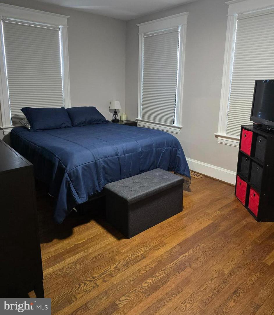 430 NW OGLETHORPE ST NW, WASHINGTON, District Of Columbia 20011, 3 Bedrooms Bedrooms, ,2 BathroomsBathrooms,Residential,For sale,430 NW OGLETHORPE ST NW,DCDC2208670 MLS # DCDC2208670