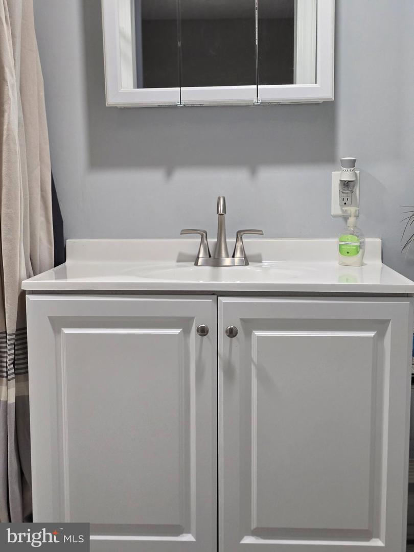 430 NW OGLETHORPE ST NW, WASHINGTON, District Of Columbia 20011, 3 Bedrooms Bedrooms, ,2 BathroomsBathrooms,Residential,For sale,430 NW OGLETHORPE ST NW,DCDC2208670 MLS # DCDC2208670