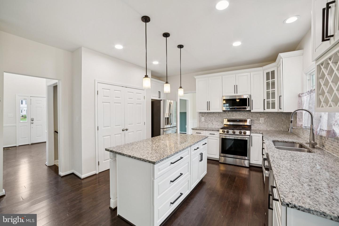 7 DEVONSHIRE LN, STAFFORD, Virginia 22554, 5 Bedrooms Bedrooms, ,3 BathroomsBathrooms,Residential,For sale,7 DEVONSHIRE LN,VAST2040438 MLS # VAST2040438