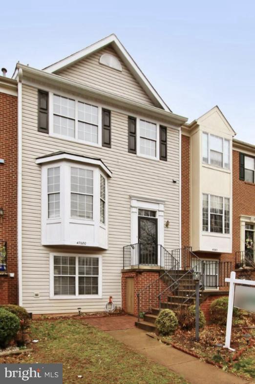 47680 COMER SQ, STERLING, Virginia 20165, 4 Bedrooms Bedrooms, ,3 BathroomsBathrooms,Residential,For sale,47680 COMER SQ,VALO2101530 MLS # VALO2101530