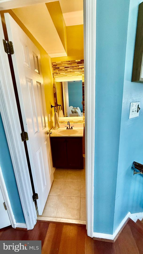47680 COMER SQ, STERLING, Virginia 20165, 4 Bedrooms Bedrooms, ,3 BathroomsBathrooms,Residential,For sale,47680 COMER SQ,VALO2101530 MLS # VALO2101530
