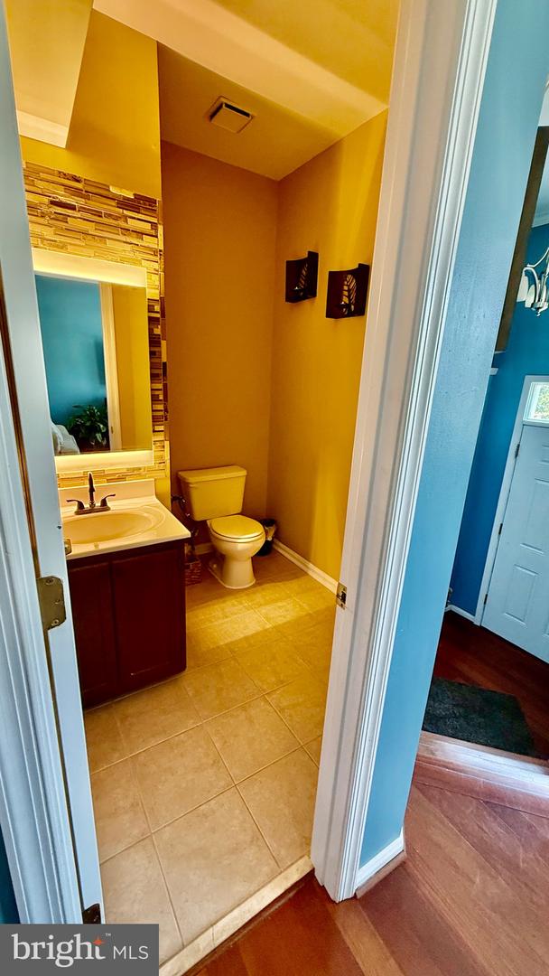 47680 COMER SQ, STERLING, Virginia 20165, 4 Bedrooms Bedrooms, ,3 BathroomsBathrooms,Residential,For sale,47680 COMER SQ,VALO2101530 MLS # VALO2101530